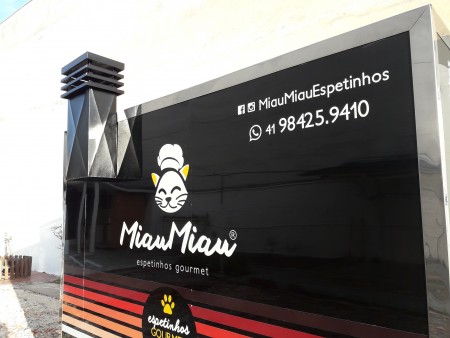Nosso Cliente Miau espetinhos, necessitava de um sistema removível de fácil manuseio para limpeza, elaboramos todo sistema, mais um cliente satisfeito.
