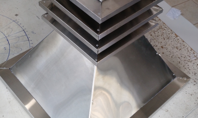 Coifa de inox para churrasqueira chapéu aletado